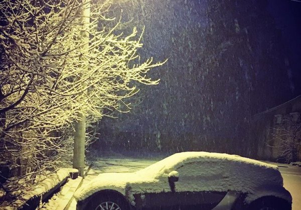 "Зима в марте, как Порошенко - тоже хочет остаться": соцсети язвят из-за весеннего снега в Украине