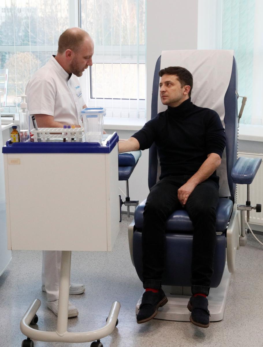 Владимир Зеленский сдал анализы