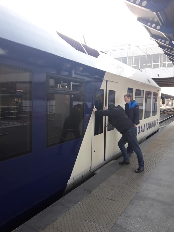 Бориспольский экспресс сломался дважды за утро