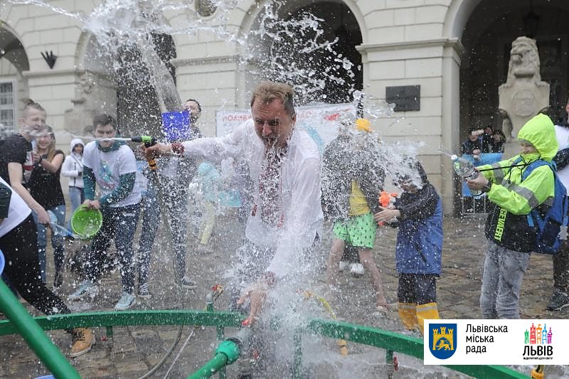 Поливаний понеділок во Львове