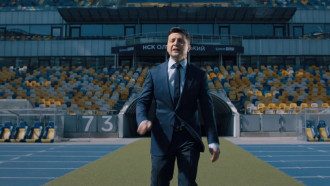 Зеленский выдвинул Порошенко три условия проведения дебатов Зеленский выдвинул Порошенко три условия проведения дебатов