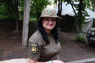Жертвы обстрела на Донбассе: погибла пулеметчица и доброволец