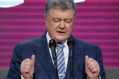 Эксперт полагает, что после провала на выборах 2019 Петр Порошенко может переформатировать свою партию