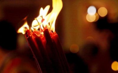 В Украину из Иерусалима доставили Благодатный огонь