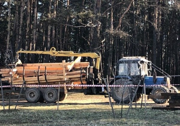 В Минске снесли кресты на мемориале жертв репрессий: все, что нужно знать о ситуации в Куропатах