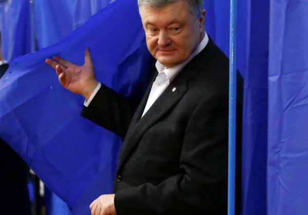 Порошенко проголосовал в Киеве: опубликованы фото, видео