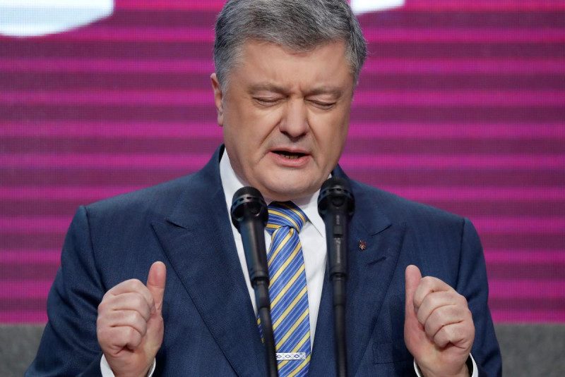 Вернуть власть: эксперт оценил шансы сговора Порошенко с Кремлем
