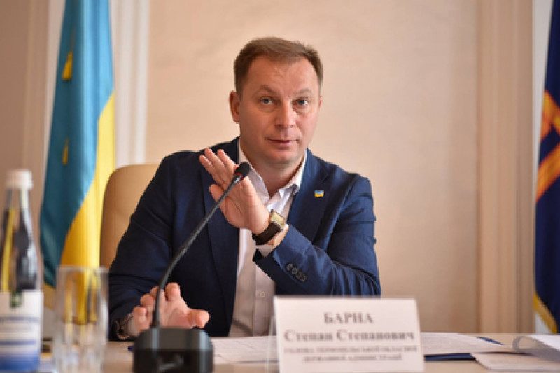 Украинский губернатор собрался в отставку, пригрозив агрессору
