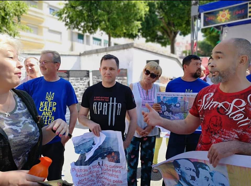 В Португалии участники Бессмертного полка напали на украинцев