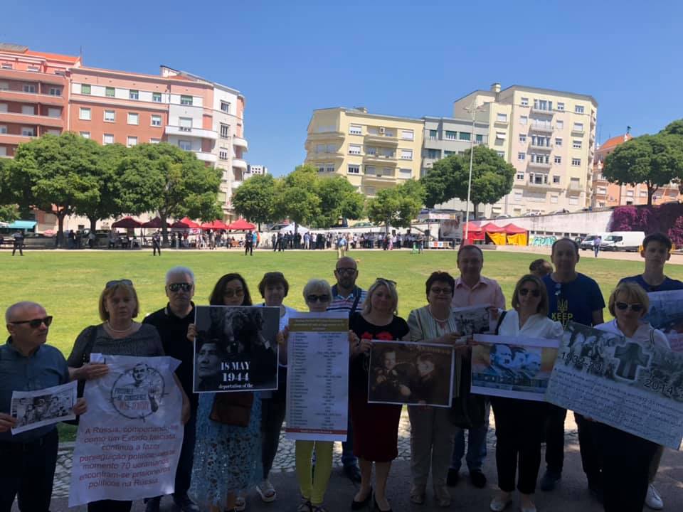 В Португалии участники Бессмертного полка напали на украинцев