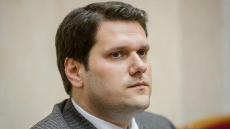 Журналисты узнали, что на Одесчине ранили нардепа Александра Урбанского Журналисты узнали, что на Одесчине ранили нардепа Александра Урбанского
