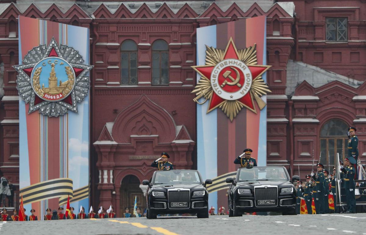 В Москве отменена часть парада Победы