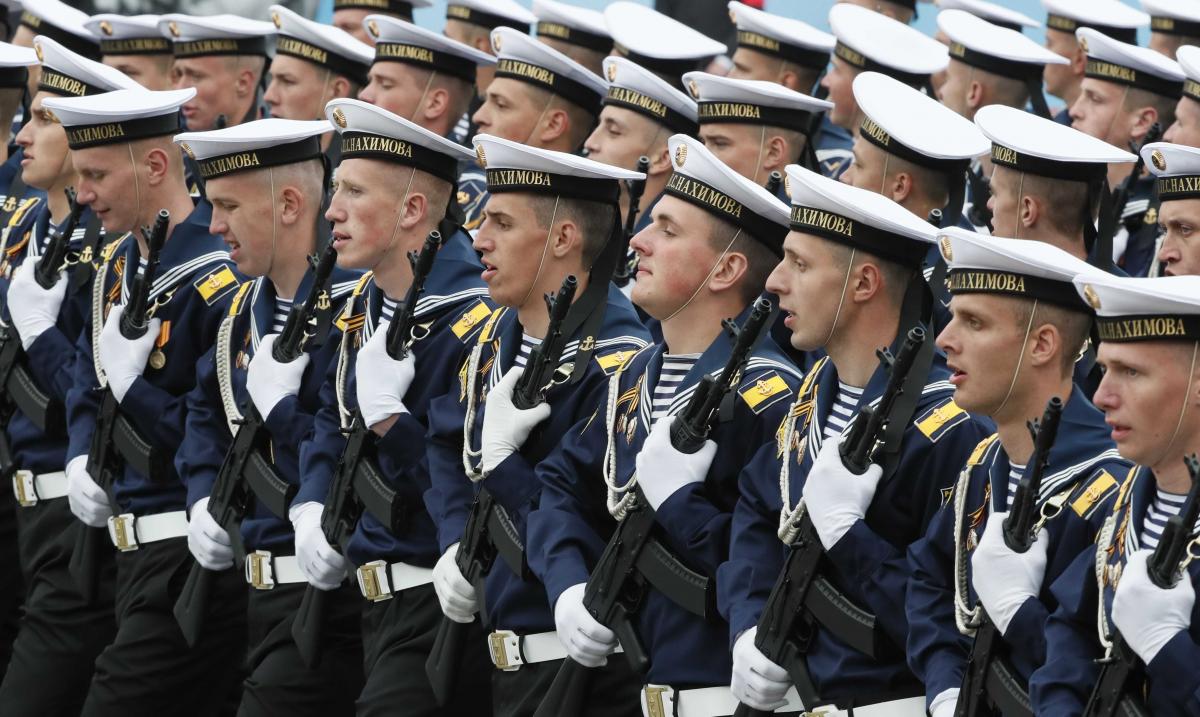 В Москве отменена часть парада Победы