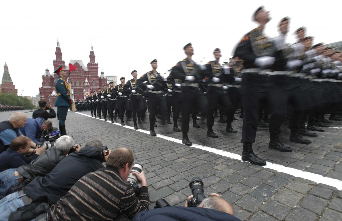 В Москве отменена часть парада Победы