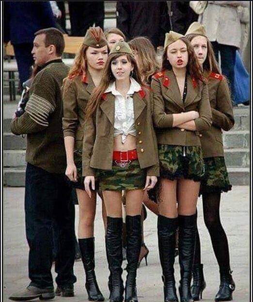 В Сети показали маразмы "победобесия" в РФ