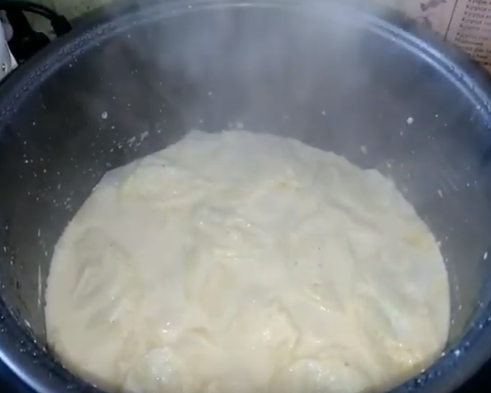 Этапы приготовления кабачков в сметанном соусе