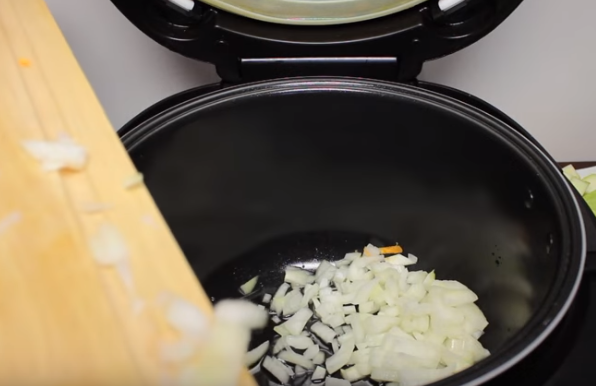 Этапы приготовления кабачков по-флотски