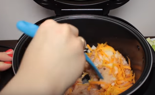 Этапы приготовления кабачков по-флотски