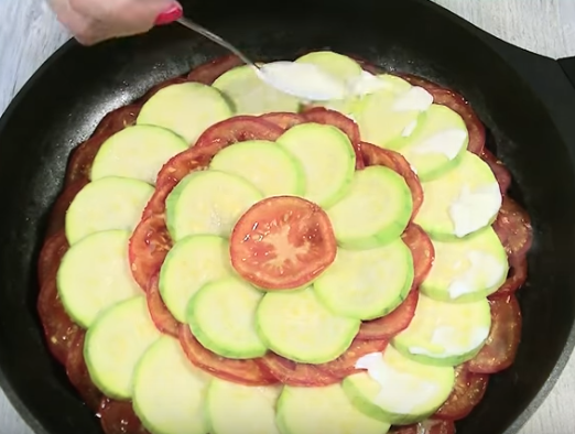 Этапы приготовления кабачковой запеканки