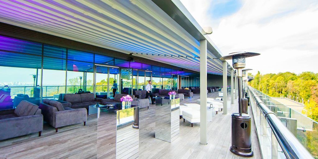 Новое обиталище Зеленского: конгрессно-выставочный центр "Парковый" Новое обиталище Зеленского: конгрессно-выставочный центр "Парковый"