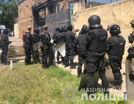 Главные новости 27 мая: В понедельник в одесской колонии произошел бунт Главные новости 27 мая: В понедельник в одесской колонии произошел бунт