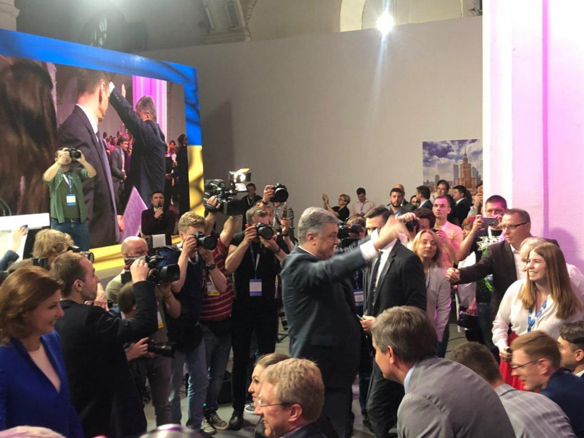 Петр Порошенко возглавил партию Европейская солидарность