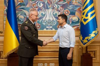 Руслан Хомчак и Владимир Зеленский Руслан Хомчак и Владимир Зеленский