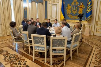 Зеленский, консультации по роспуску Рады