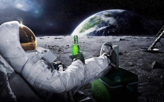космонавт_космос_пиво_алкоголь космонавт_космос_пиво_алкоголь