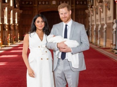 Свершилось: Меган Маркл и принц Гарри впервые показали сына