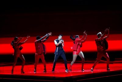 Евровидение 2019 финал: швейцарец взорвал сцену зажигательными танцами