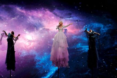 Евровидение 2019 финал: участница из Австралии покорила сеть выступлением в "невесомости"