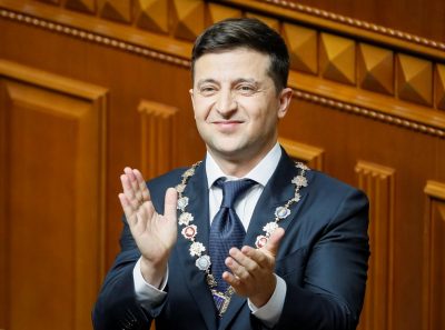 После выступления Зеленского в Раде депутату вызвали скорую