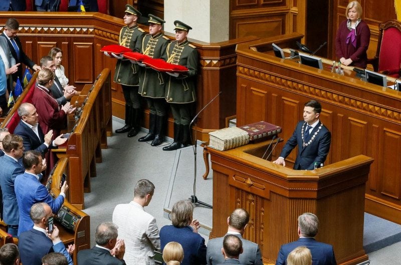 Мощно взял власть, или Сильный поступок Зеленского во время инаугурации