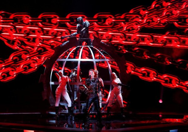 БДСМ-группа из Исландии Hatari