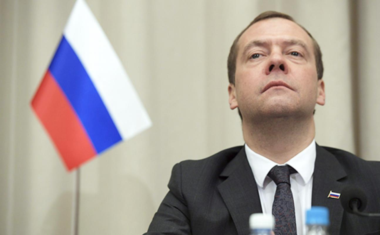 Медведев спрогнозировал завершение строительства Северного потока-2