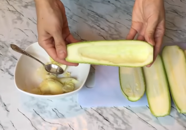 Этапы приготовления фаршированных кабачков-лодочек