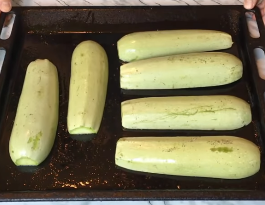 Этапы приготовления фаршированных кабачков-лодочек