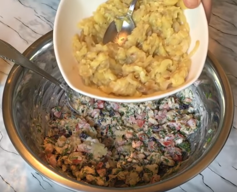 Этапы приготовления фаршированных кабачков-лодочек