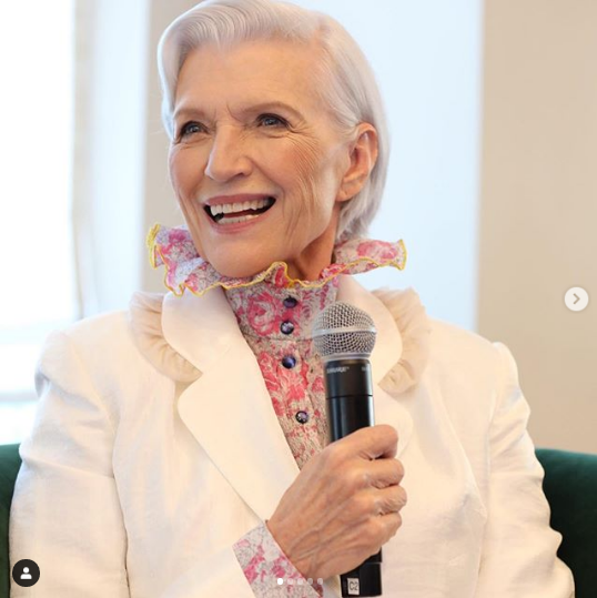 Мэй Маск в костюме от Дарьи Донец на форуме в Нью-Йорке