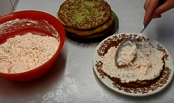 Кабачковый торт — Кабачковый торт с крабовыми палочками недолго готовить Кабачковый торт — Кабачковый торт с крабовыми палочками недолго готовить