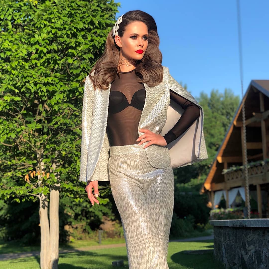 Юлия Санина Юлия Санина