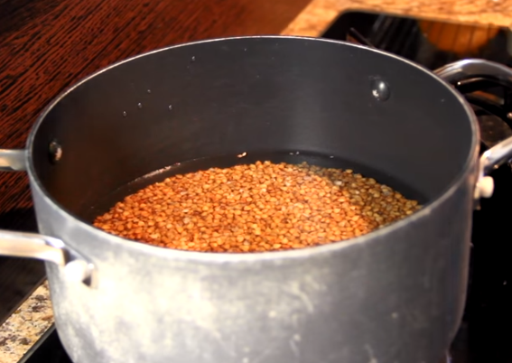 Этапы приготовления гречки на воде в кастрюле Этапы приготовления гречки на воде в кастрюле