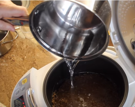 Этапы приготовления гречки в мультиварке Этапы приготовления гречки в мультиварке