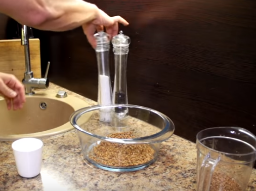 Этапы приготовления гречки в микроволновке Этапы приготовления гречки в микроволновке