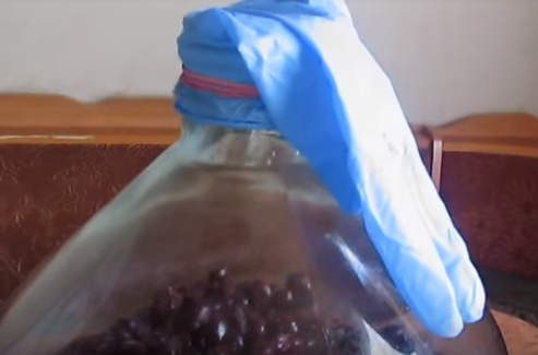 Наливка из вишни без водки готовится около месяца