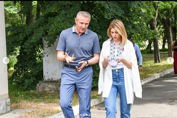 Зеленская в Артеке Зеленская в Артеке