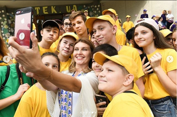 Зеленская в Артеке Зеленская в Артеке