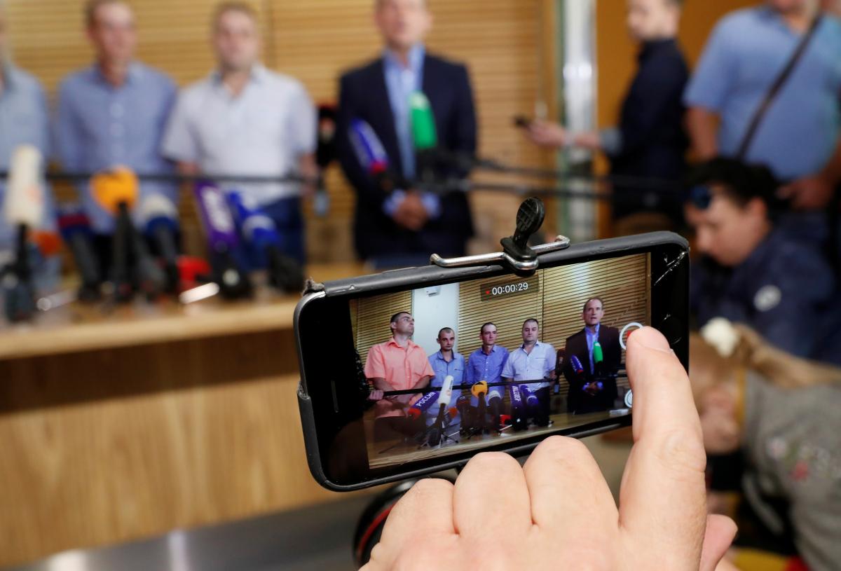 Из плена боевиков освобождены Дмитрий Великий, Яков Веремейчик, Эдуард Михеев и Максим Горяинов