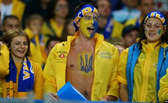 Болельщики Украины в хорошем настроении Болельщики Украины в хорошем настроении